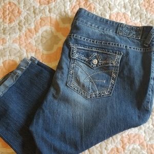 Amethyst Jean Capris